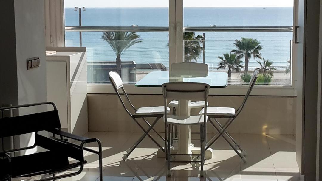 1 Linea Playa San Juan Lägenhet Alicante Exteriör bild
