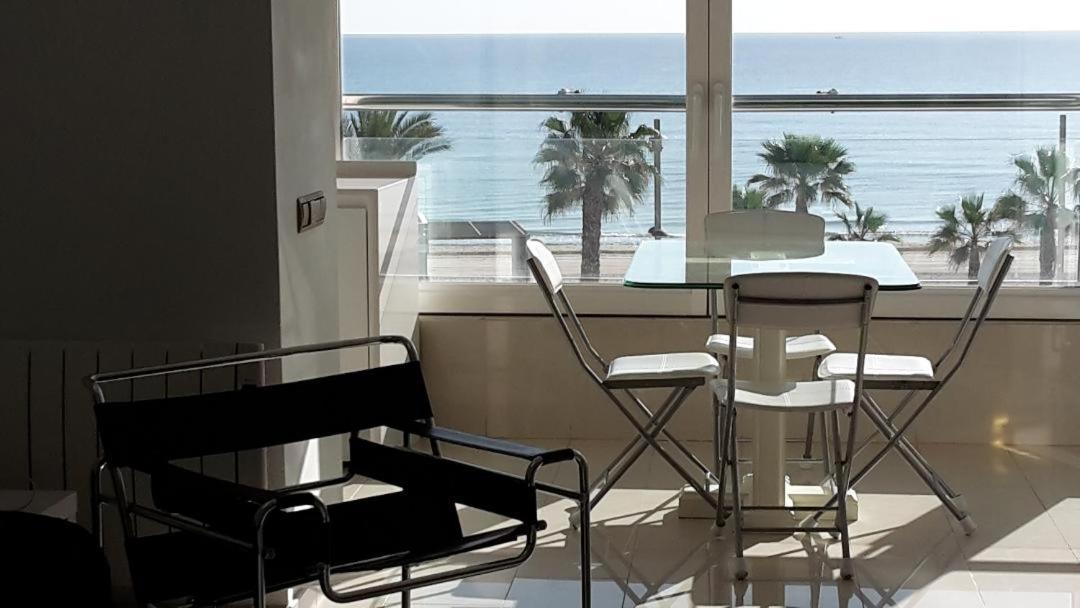 1 Linea Playa San Juan Lägenhet Alicante Exteriör bild